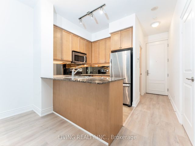 104 - 20 Bloorview Pl