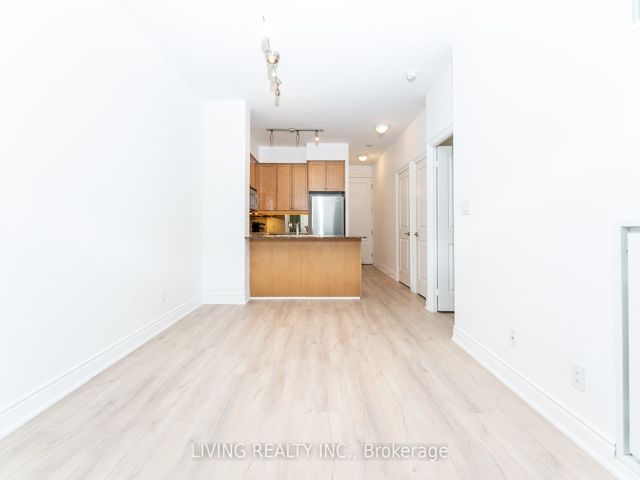 104 - 20 Bloorview Pl