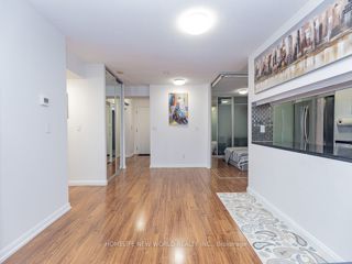 1050 - 111 Elizabeth St