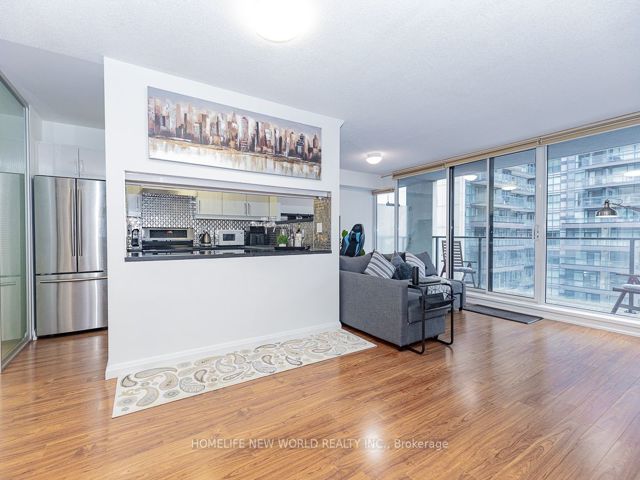 1050 - 111 Elizabeth St