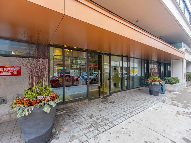1050 - 111 Elizabeth St