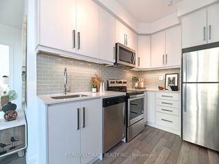 401 - 5180 Yonge St