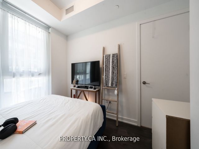 304 - 38 Iannuzzi St
