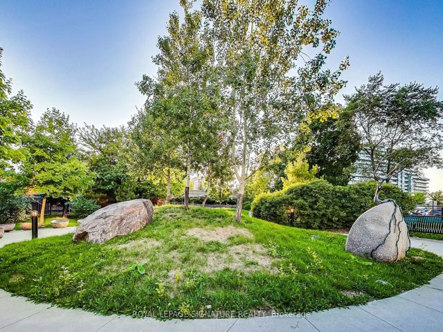 517 - 7 Kenaston Gdns
