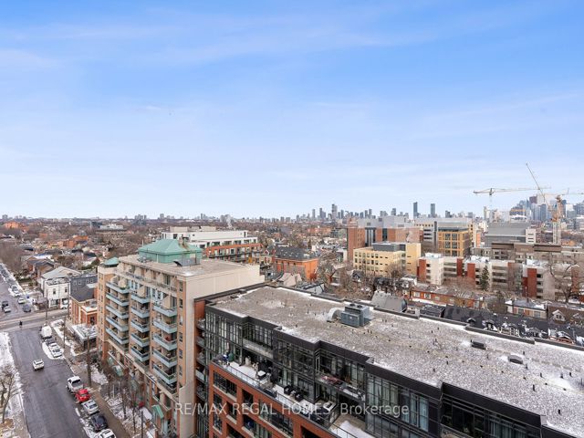 1201E - 36 Lisgar St