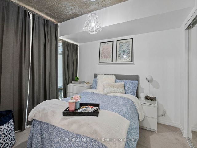 507 - 22 Wellesley St E