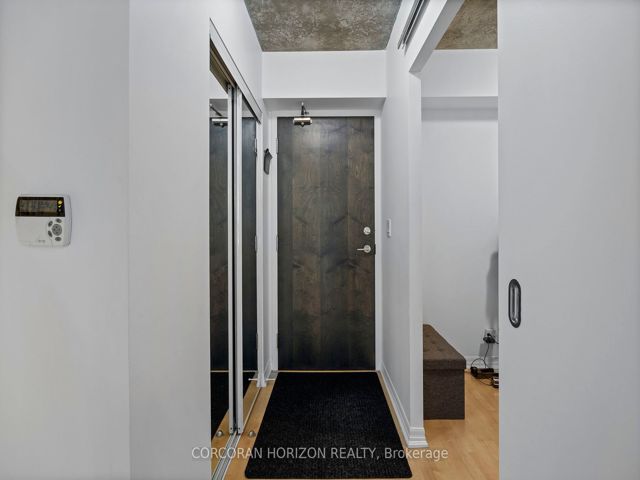 507 - 22 Wellesley St E