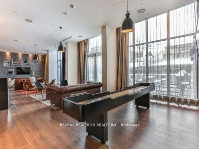 407 - 783 Bathurst St