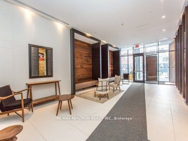 407 - 783 Bathurst St