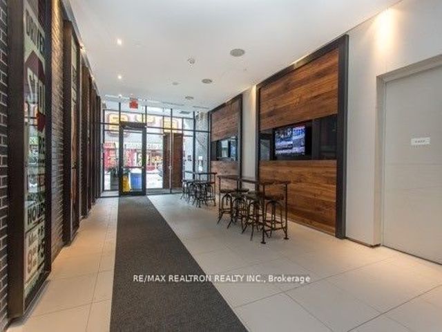 407 - 783 Bathurst St