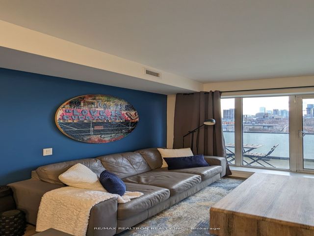 407 - 783 Bathurst St