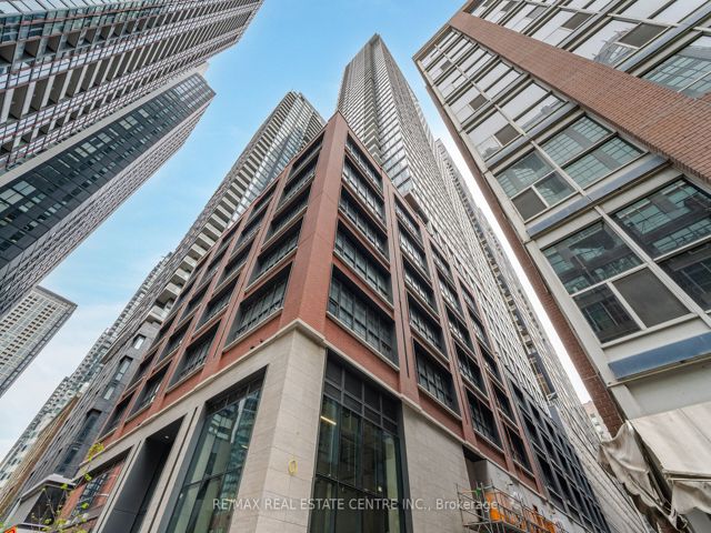 3001 - 55 Mercer St