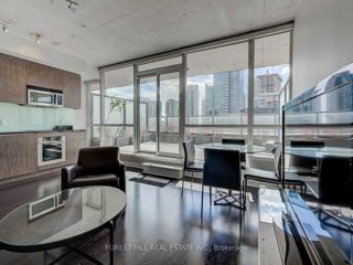807 - 478 King St W