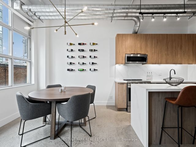 311 - 188 Eglinton Ave E