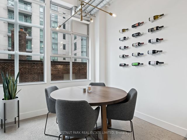 311 - 188 Eglinton Ave E