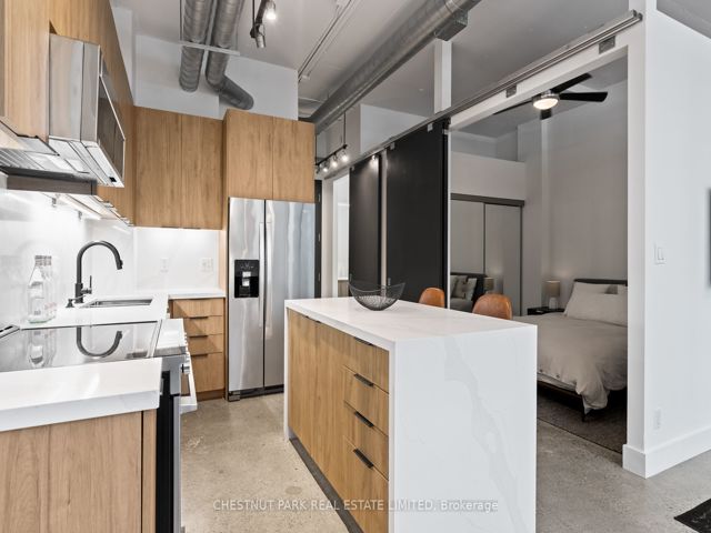 311 - 188 Eglinton Ave E