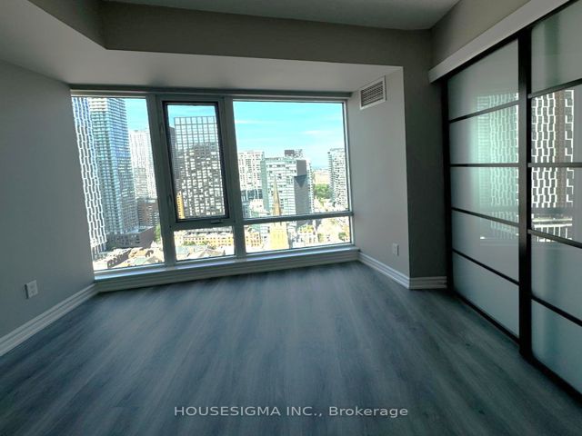 2703 - 210 Victoria St