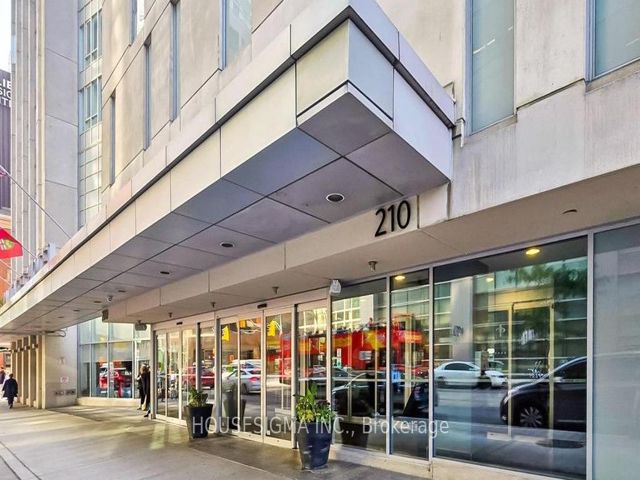 2703 - 210 Victoria St