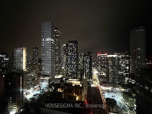 2703 - 210 Victoria St