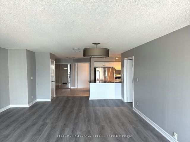 2703 - 210 Victoria St