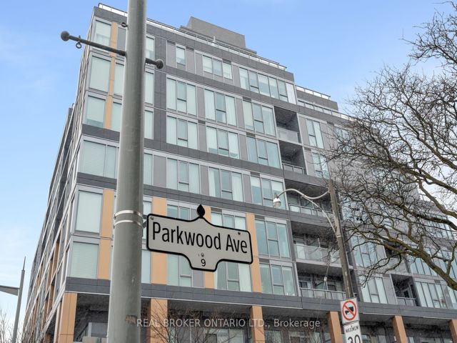401 - 6 Parkwood Ave