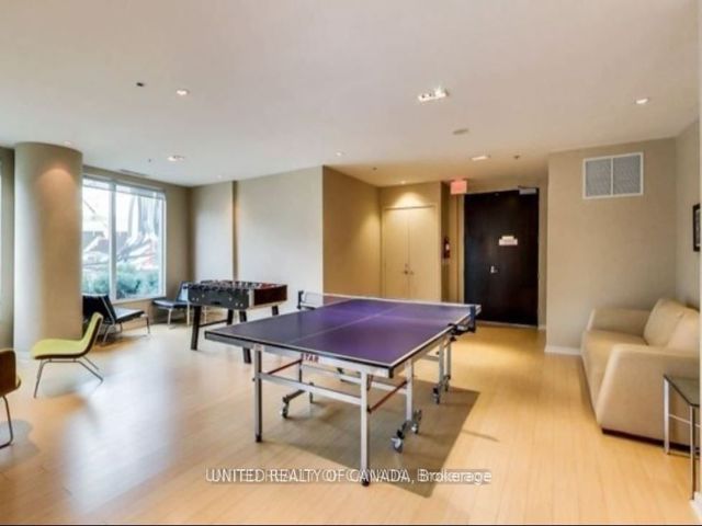 3111 - 215 Fort York Blvd