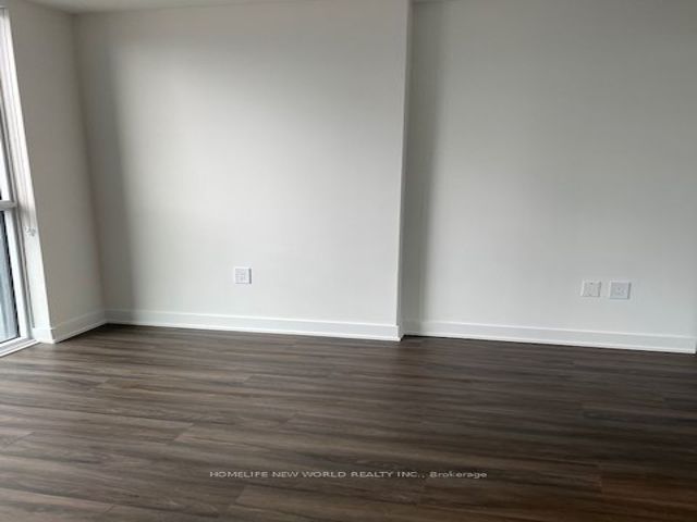 627 - 60 Princess St