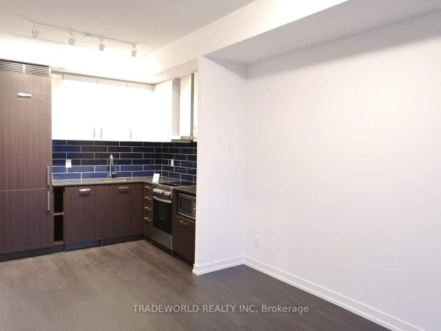 2707 - 125 Redpath Ave