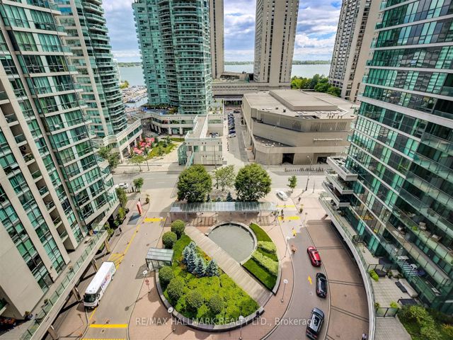 1209 - 18 Harbour St