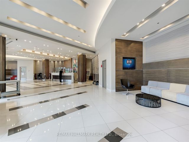 1209 - 18 Harbour St