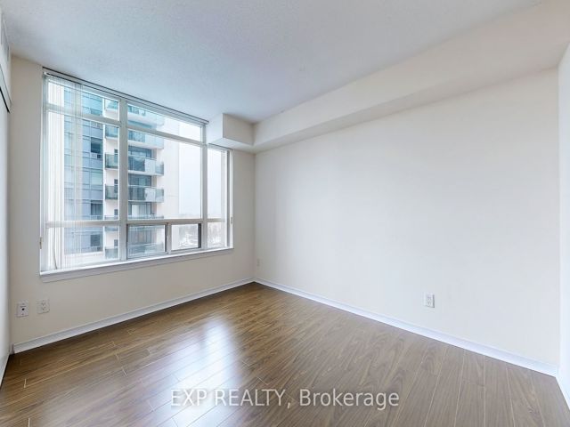 1105 - 155 Beecroft Rd