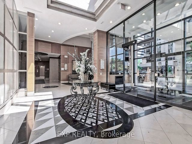 1105 - 155 Beecroft Rd