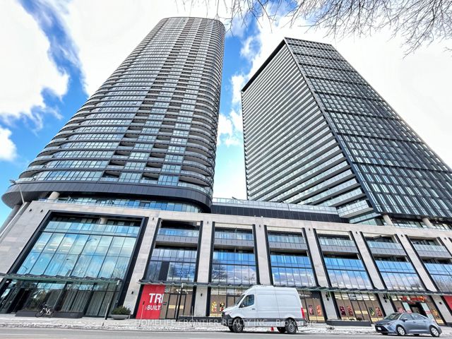 2219 - 585 Bloor St E