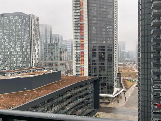 1708 - 80 Queens Wharf Rd