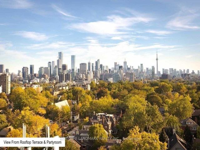 303 - 223 St Clair Ave W