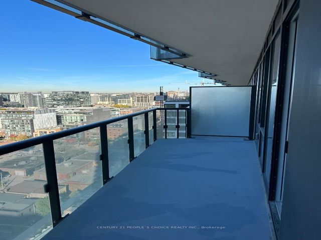 1416 - 480 Front St W