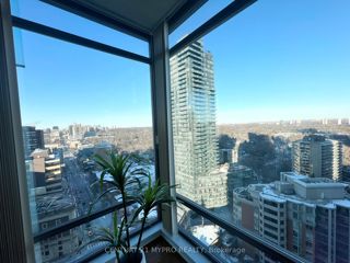 2109 - 18 Yorkville Ave