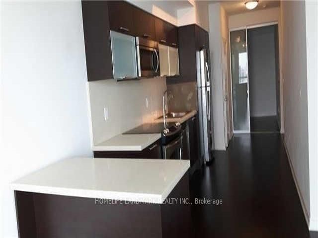 3116 - 386 Yonge St
