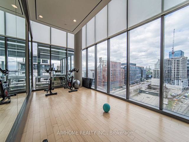 1210 - 16 Bonnycastle St