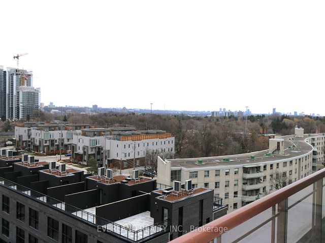 804 - 23 Rean Dr