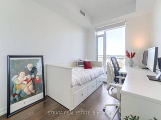 4202 - 21 Widmer Ave