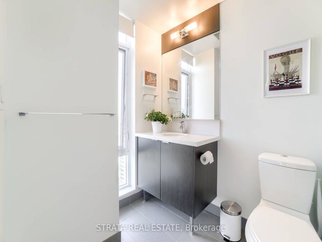 4202 - 21 Widmer Ave