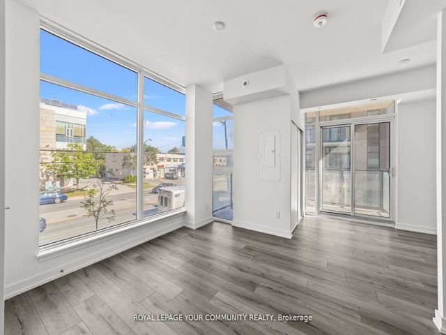 2nd - 11-851 Sheppard Ave W