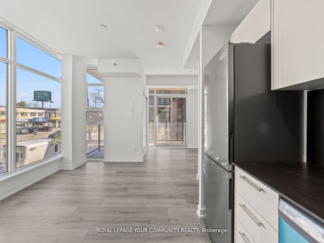 2nd - 11-851 Sheppard Ave W