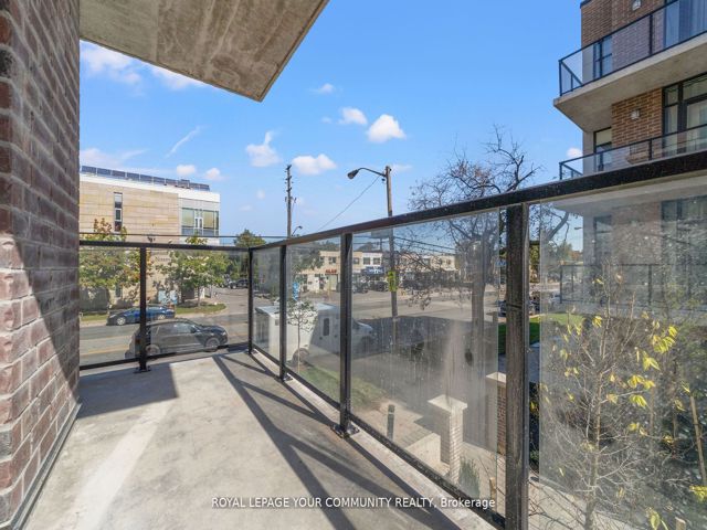 2nd - 11-851 Sheppard Ave W