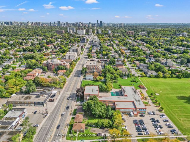 2nd - 11-851 Sheppard Ave W