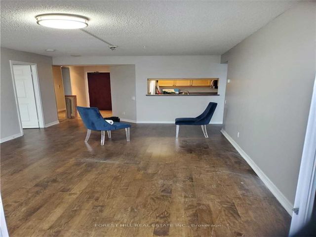 812 - 8 Covington Rd