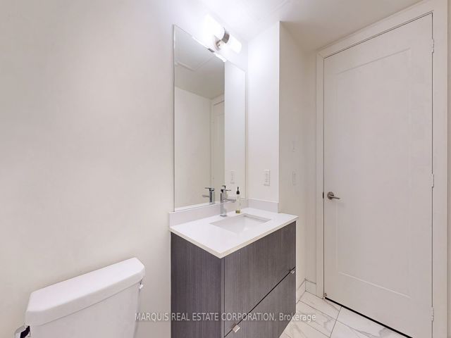505 - 330 Richmond St W