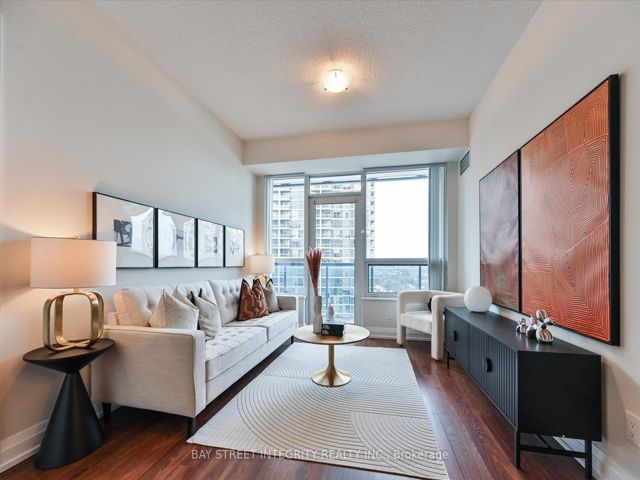 1507 - 2 Anndale Dr