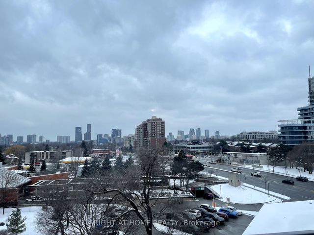 613 - 7 Kenaston Ave